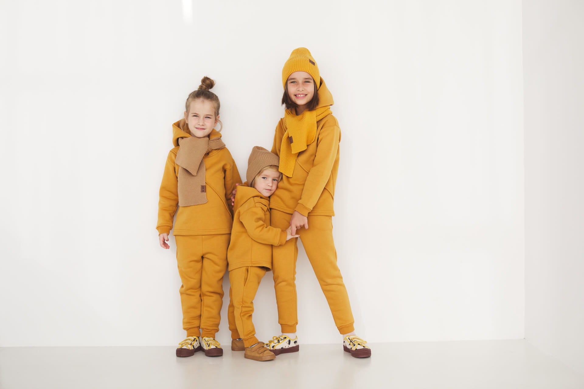 Czapka Cosy Days Kids Miód 100% Merino Extra Fine
