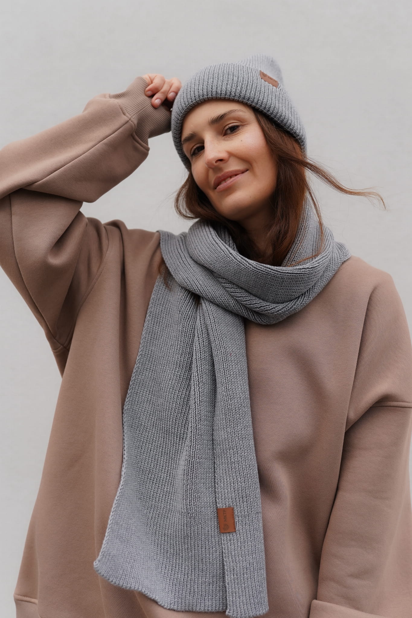 Czapka Cosy Days Szara 100% Merino Extra Fine