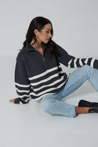 Sweter Apres Ski Szary w Białe Paski 100% Wełna Merino
