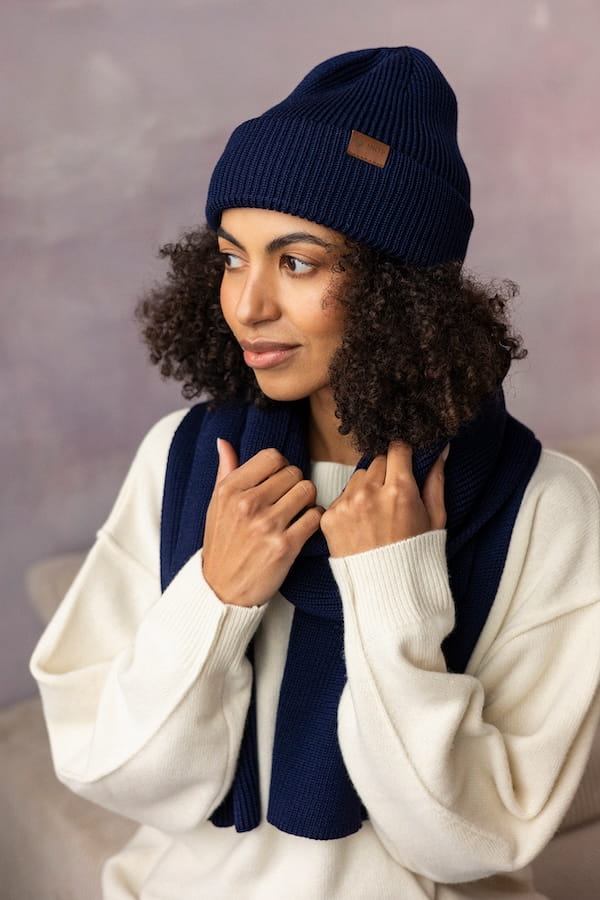 Czapka Cosy Days Granat 100% Merino