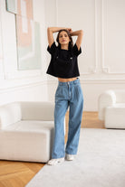 T-shirt Crop-Voilà Czarny Białe Stokrotki