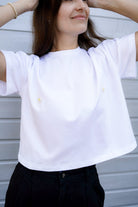 T-shirt Crop-Voilà Biały Białe Stokrotki