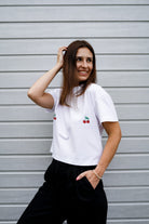 T-shirt Crop-Voilà Biały Wiśnie