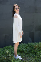 Sukienka Z Rozcięciami Na Ramionach City Girl Biała