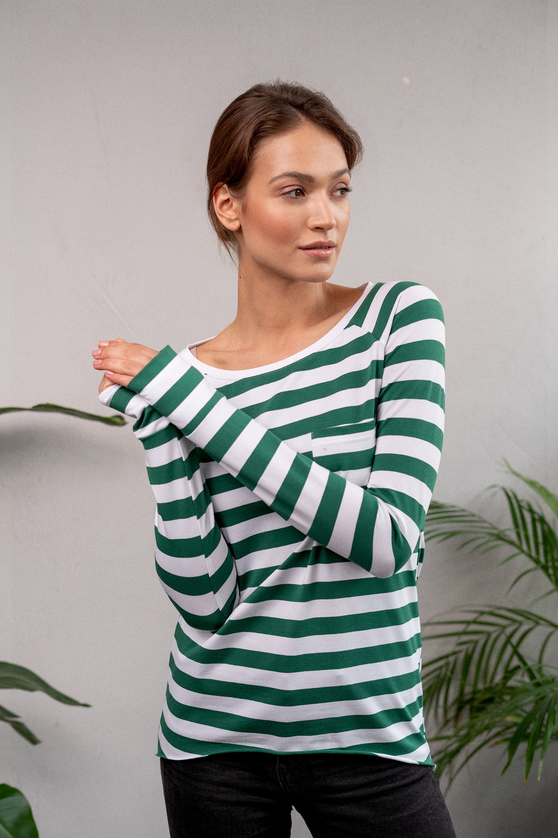 Longsleeve Dłuższa Historia Szerokie paski Butelkowa zieleń