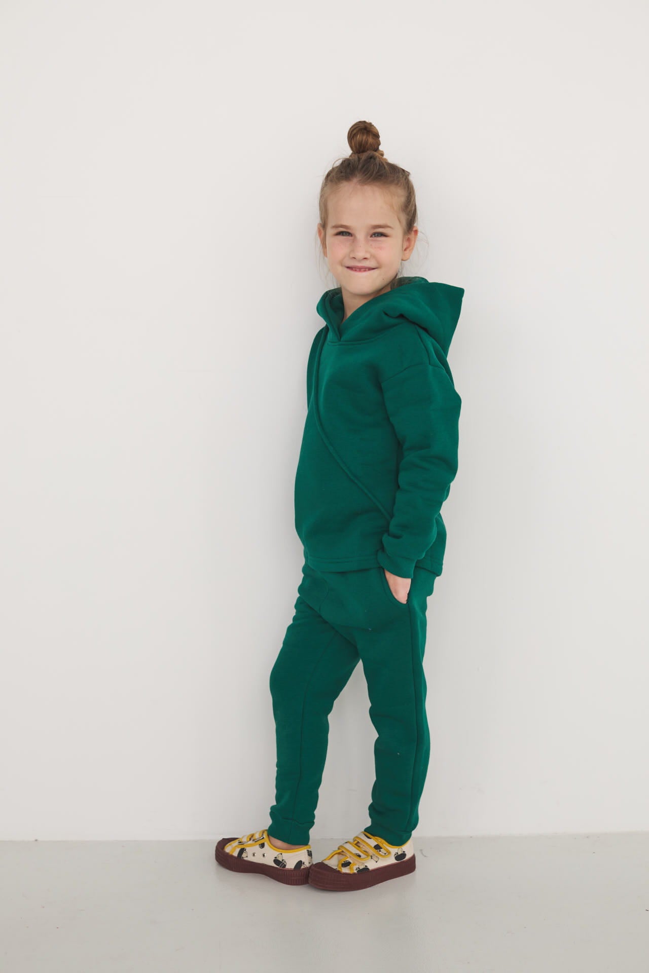 Bluza Kids z Lisem Butelkowa Zieleń – MKTP