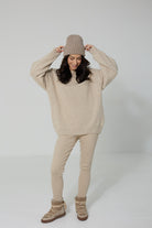 Sweter Cashmere Hug Piaskowy