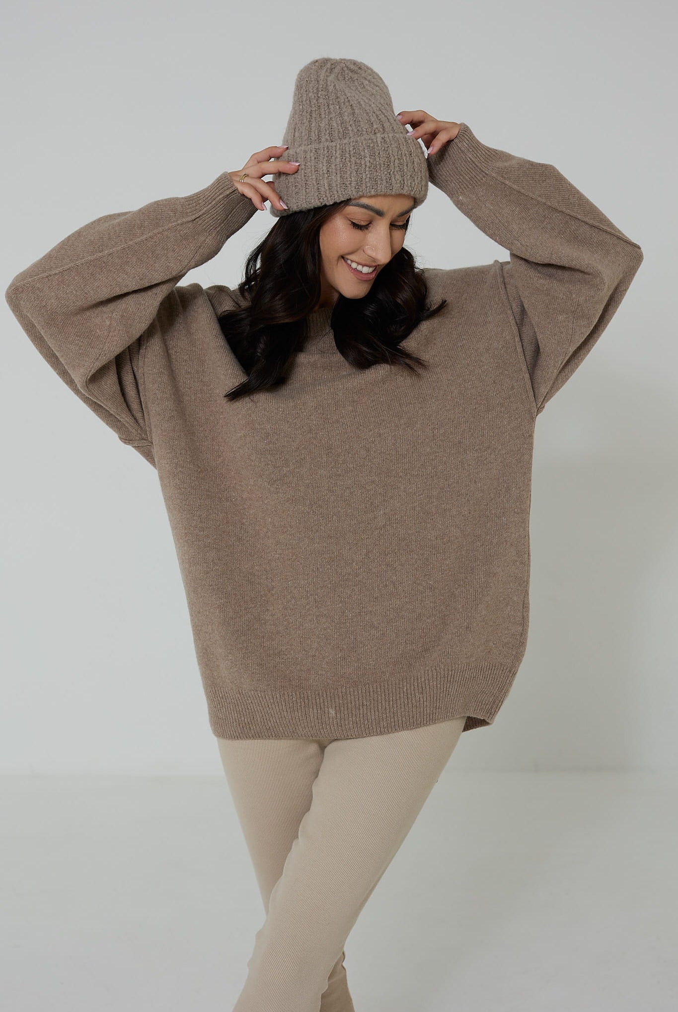 Sweter Cashmere Hug Ciemny Beż