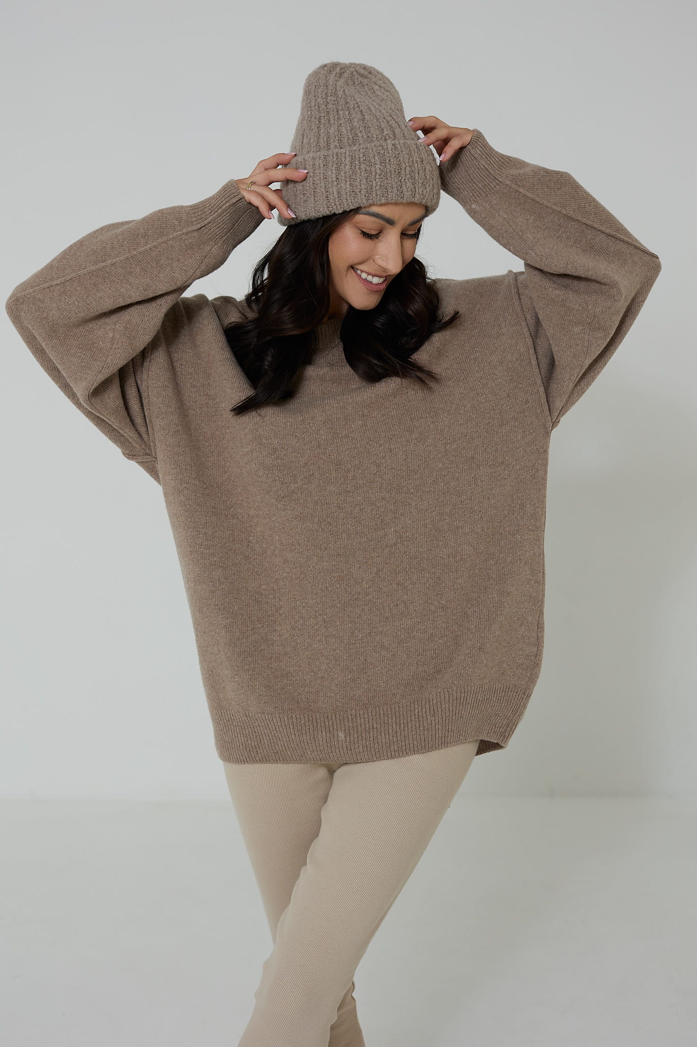 Sweter Cashmere Hug Ciemny Beż